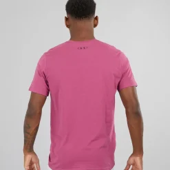 Herre UA Sportstyle Venstre Bryst Kortærmet T-shirt Fuchsia Dusk /​ Mørk Maroon Træning|T-Shirts Og Undertrøjer